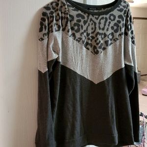 Grey leopard Sweater